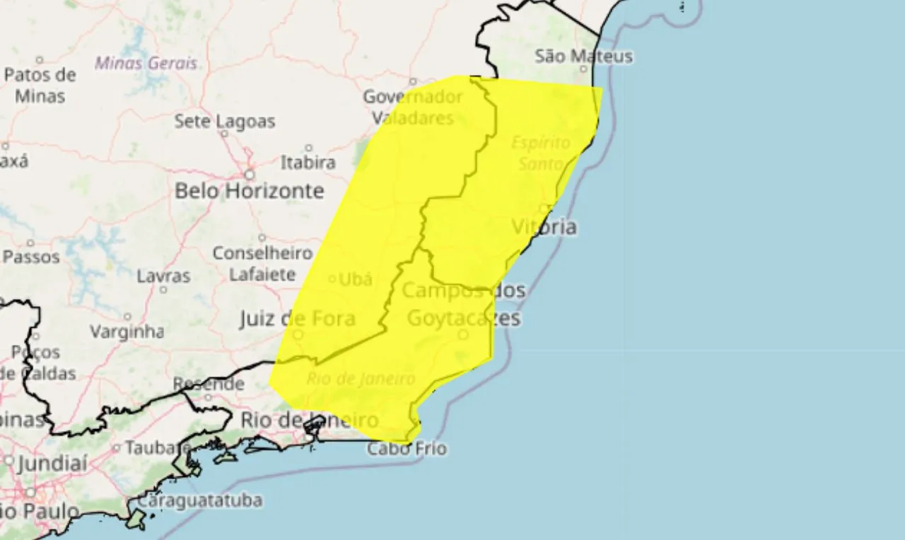 O mapa mostra áreas em alerta para chuva intensa